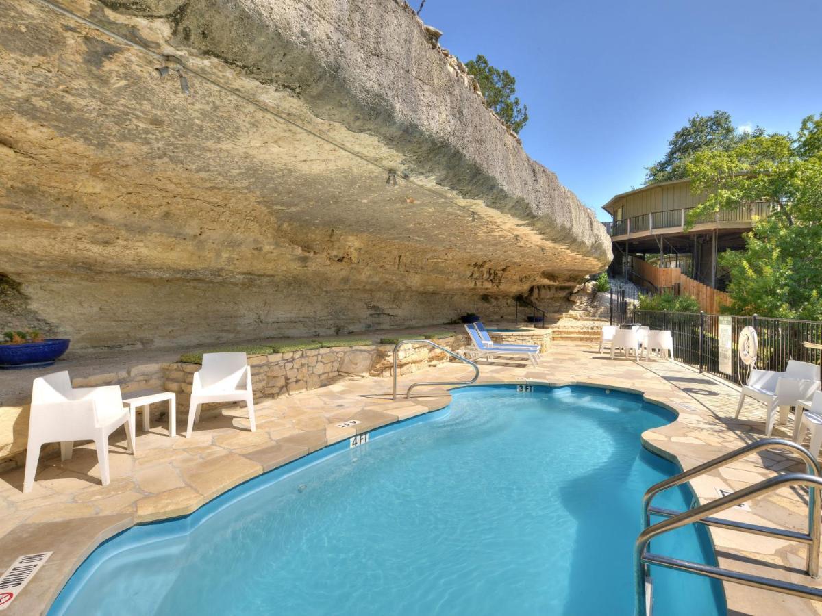 Lake Travis Bungalow Casita Golden Rod #2 Lakeway Εξωτερικό φωτογραφία