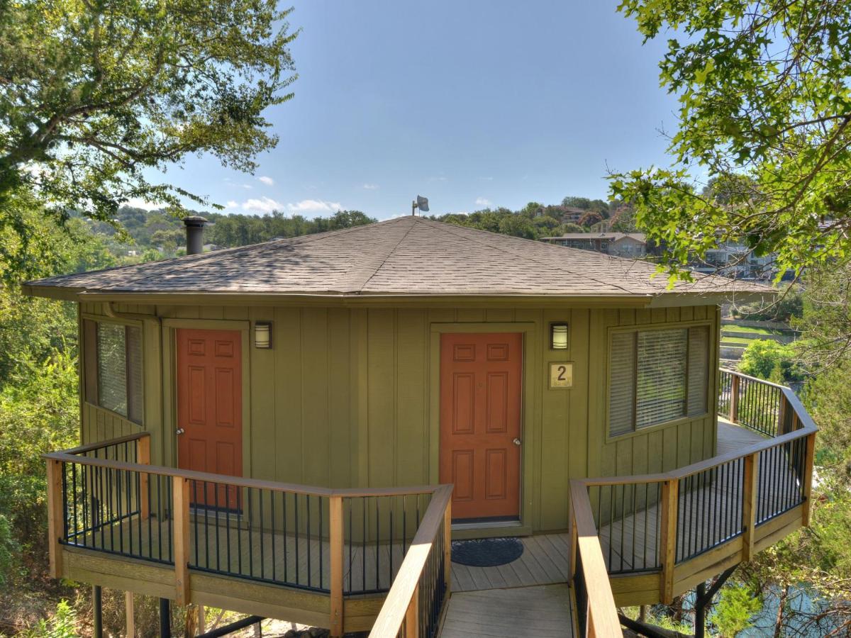 Lake Travis Bungalow Casita Golden Rod #2 Lakeway Εξωτερικό φωτογραφία