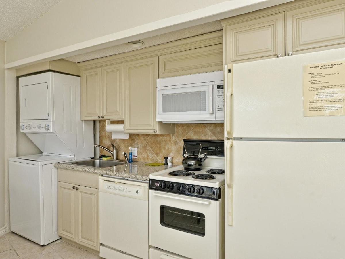 Lake Travis Bungalow Casita Golden Rod #2 Lakeway Εξωτερικό φωτογραφία